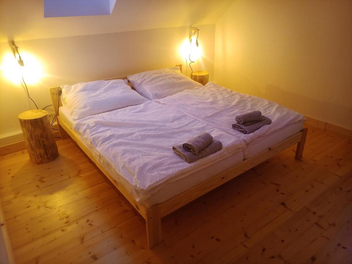 Wellness Srub U Holubu Villa Malsice Eksteriør billede