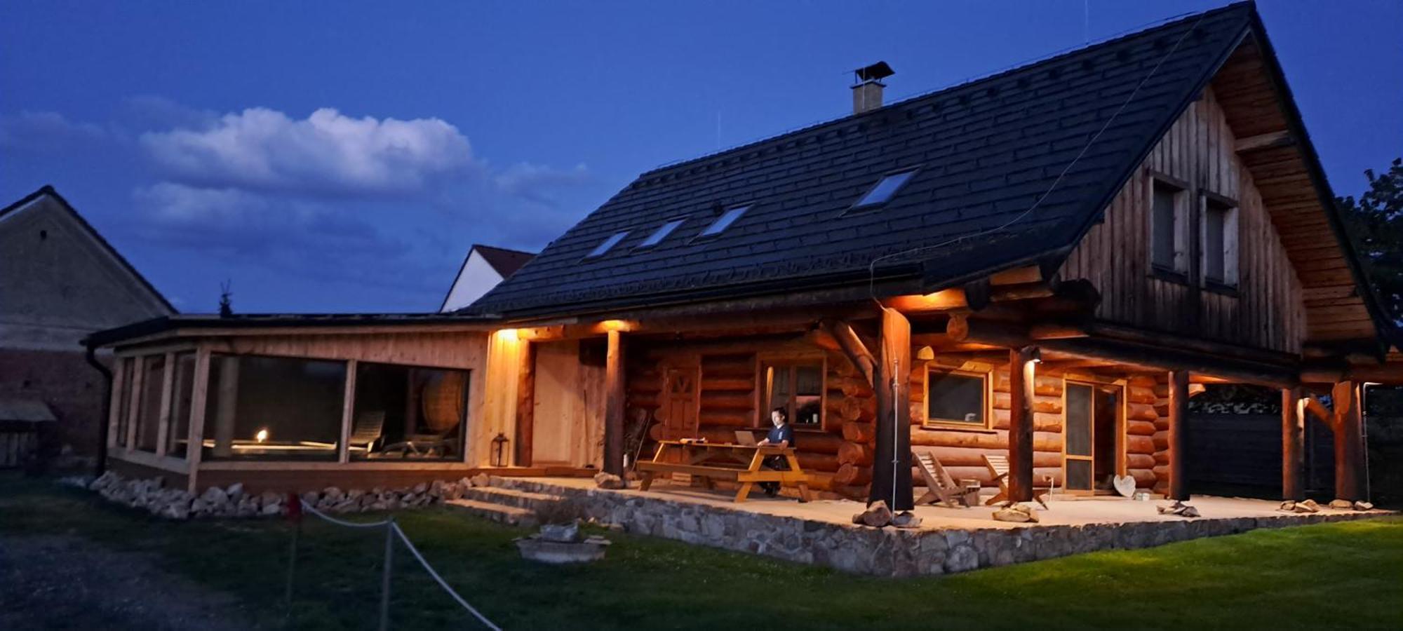 Wellness Srub U Holubu Villa Malsice Eksteriør billede